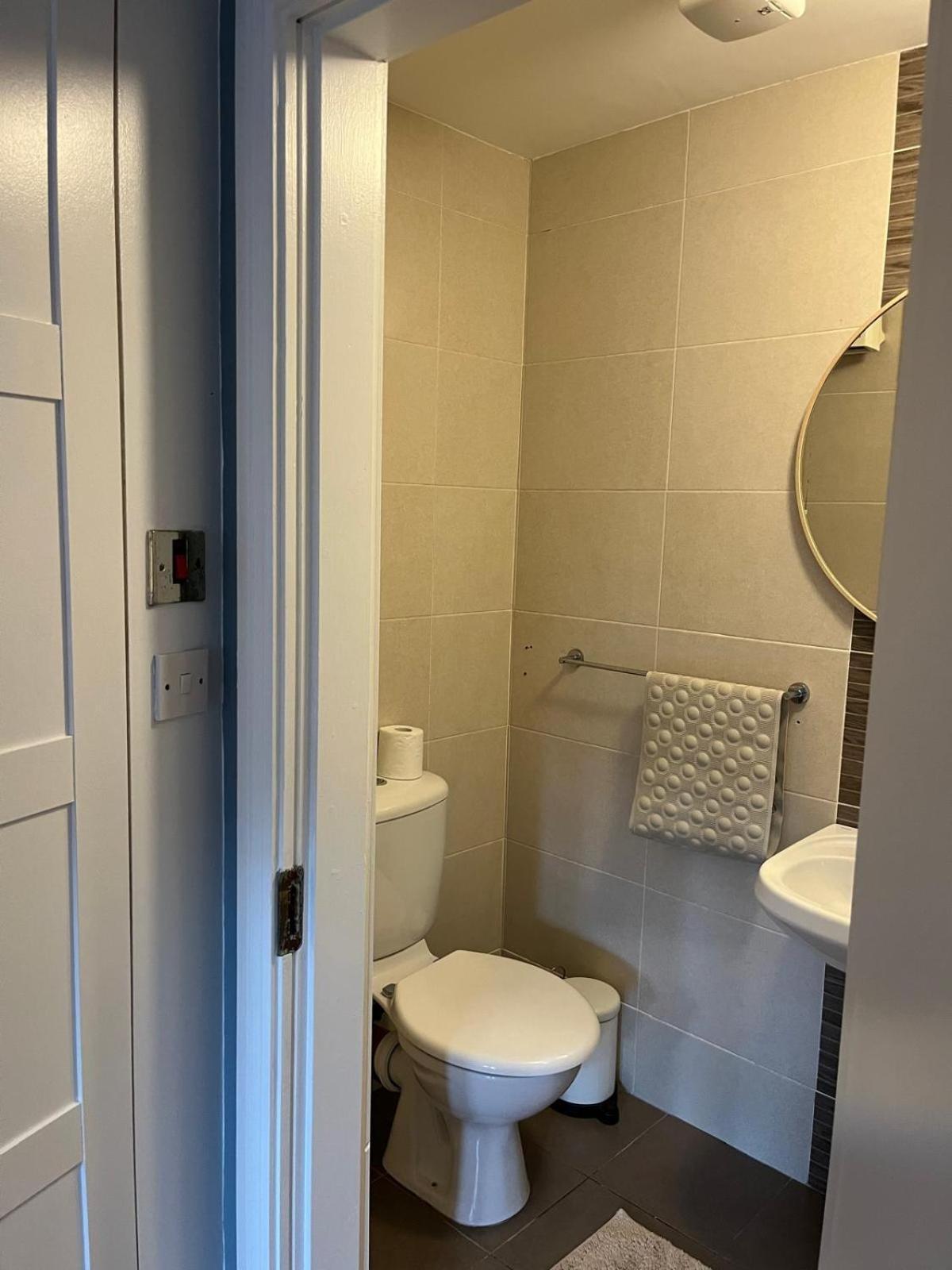 Appartamento Woodquay Mews Galway Esterno foto